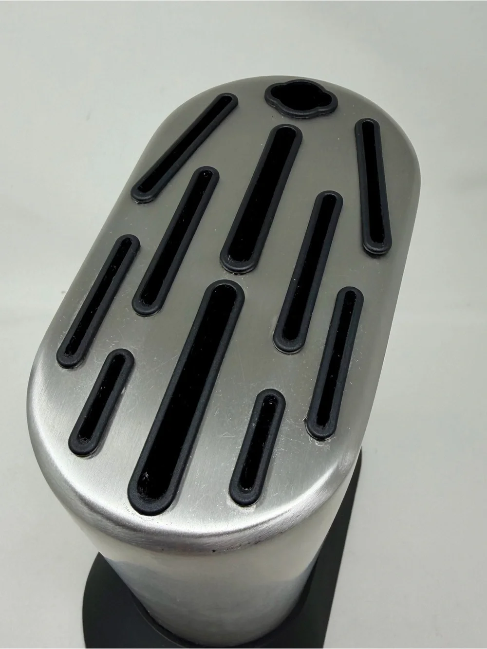 NEW GLOBAL KNIFE STAINLESS HOLDER